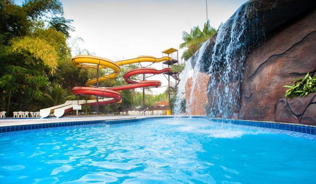Golden Express Suite Caldas Novas Εξωτερικό φωτογραφία