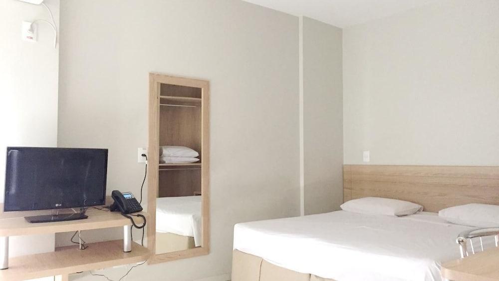 Golden Express Suite Caldas Novas Εξωτερικό φωτογραφία